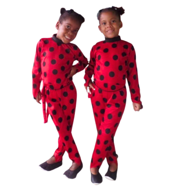Menina Joaninha